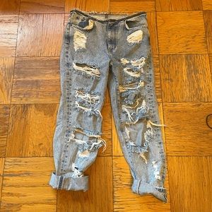 Ripped vintage mid rise jeans from LF.